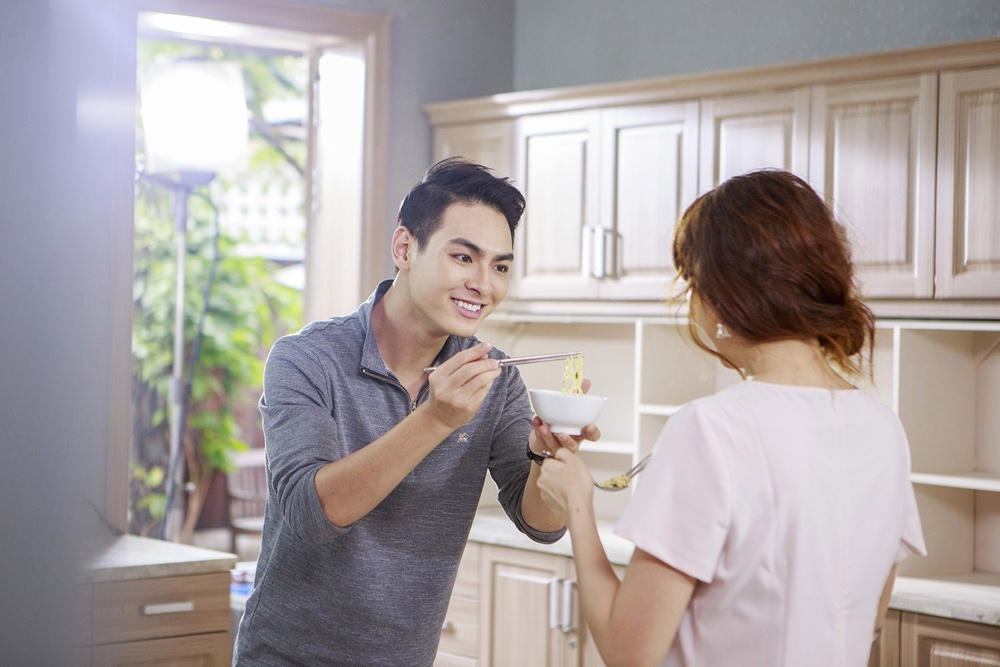 Hari Won ra mắt MV Làm sao để yêu ảnh 3 Hari Won ra mat MV Lam sao de yeu anh 3