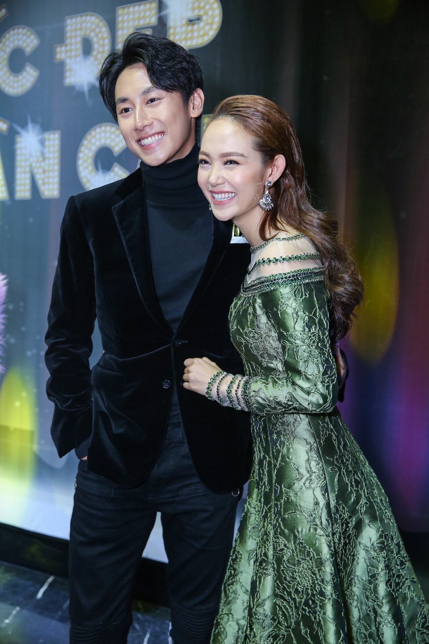 Minh Hằng, Phương Trinh đối đầu trong Sắc ảnh 2 Minh Hang, Phuong Trinh doi dau trong Sac anh 2