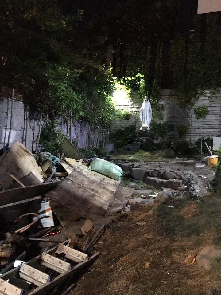 Dam Vinh Hung bi chu no uy hiep anh 1