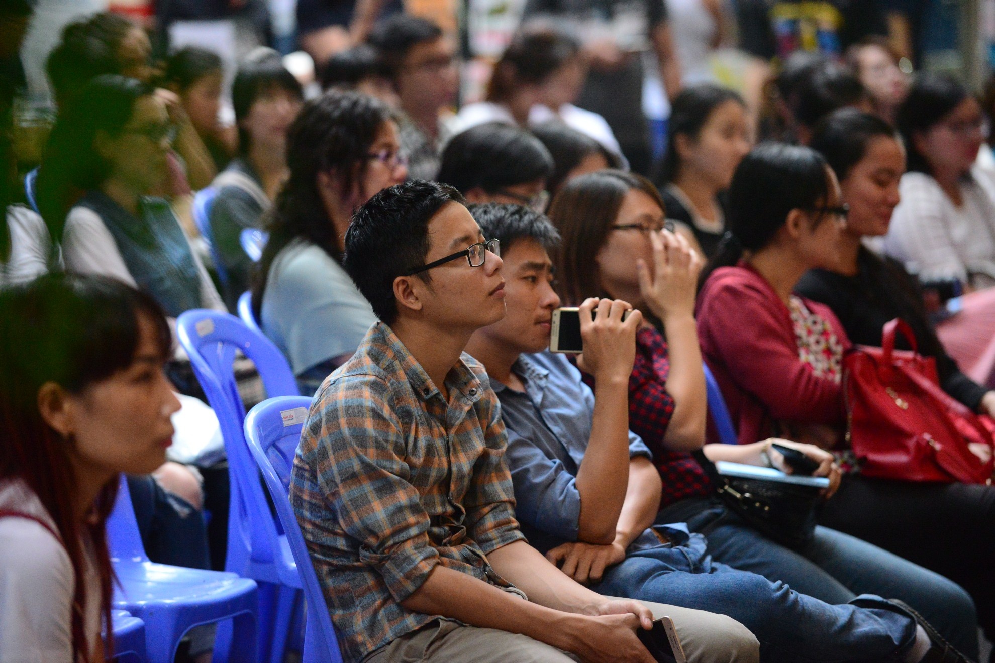 Nguyễn phong Việt ra mắt tập thơ thứ 5 ảnh 2 Nguyen phong Viet ra mat tap tho thu 5 anh 2