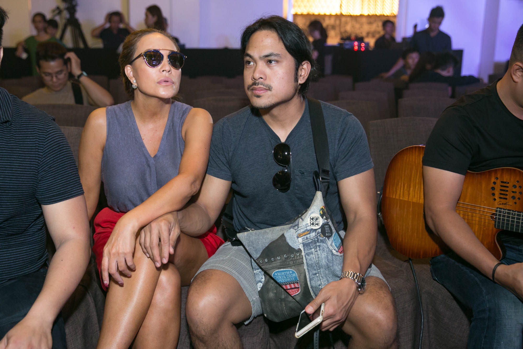 Đàm Vĩnh Hưng nắm tay, lựa đồ cho Thanh Hà ảnh 8 Dam Vinh Hung nam tay, lua do cho Thanh Ha anh 8