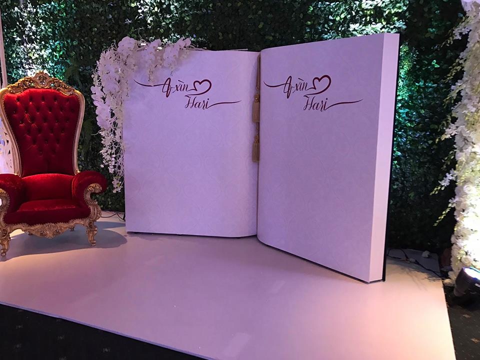 Không gian tiệc cưới cổ tích của Trấn Thành ảnh 4 Khong gian tiec cuoi co tich cua Tran Thanh anh 4