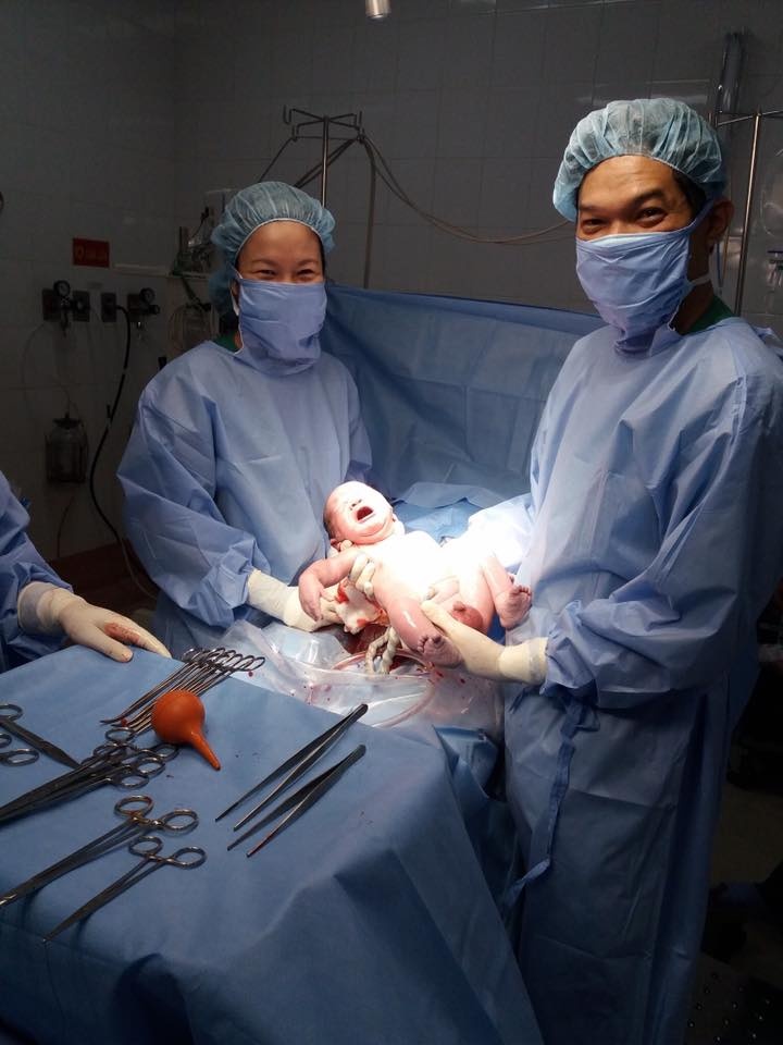 MC Hồng Phượng sinh con trai đầu lòng ảnh 2 MC Hong Phuong sinh con trai dau long anh 2