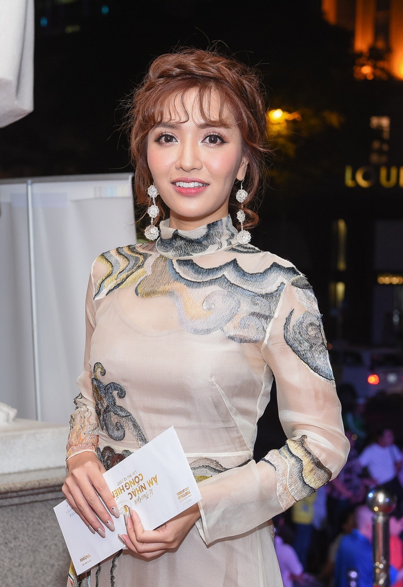 tham do le trao giai cong hien 2017 anh 9