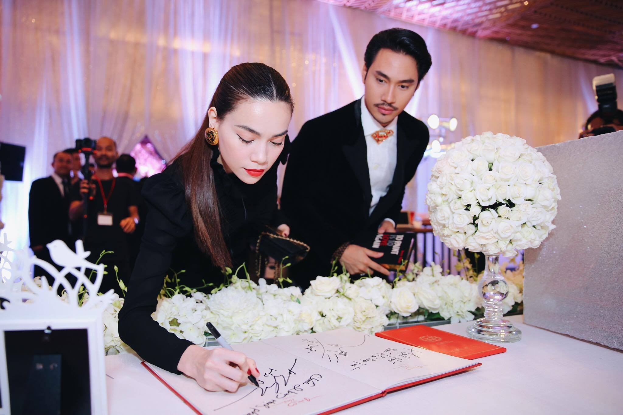 dam cuoi Tran Thanh va Hari Won anh 2