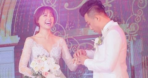 Video toan canh dam cuoi co tich cua Tran Thanh, Hari Won hinh anh