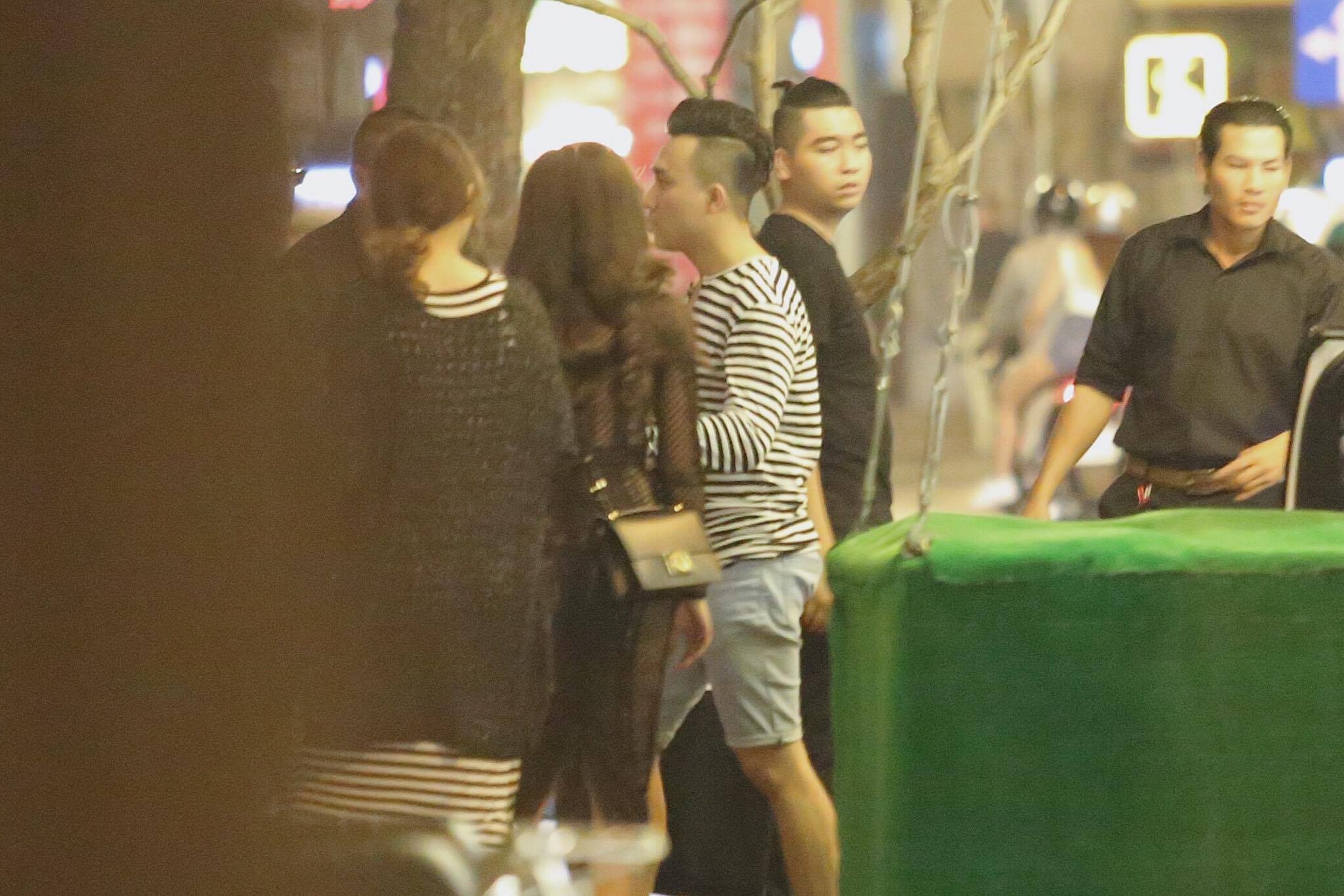 Tran Thanh dua vo di an khuya anh 6