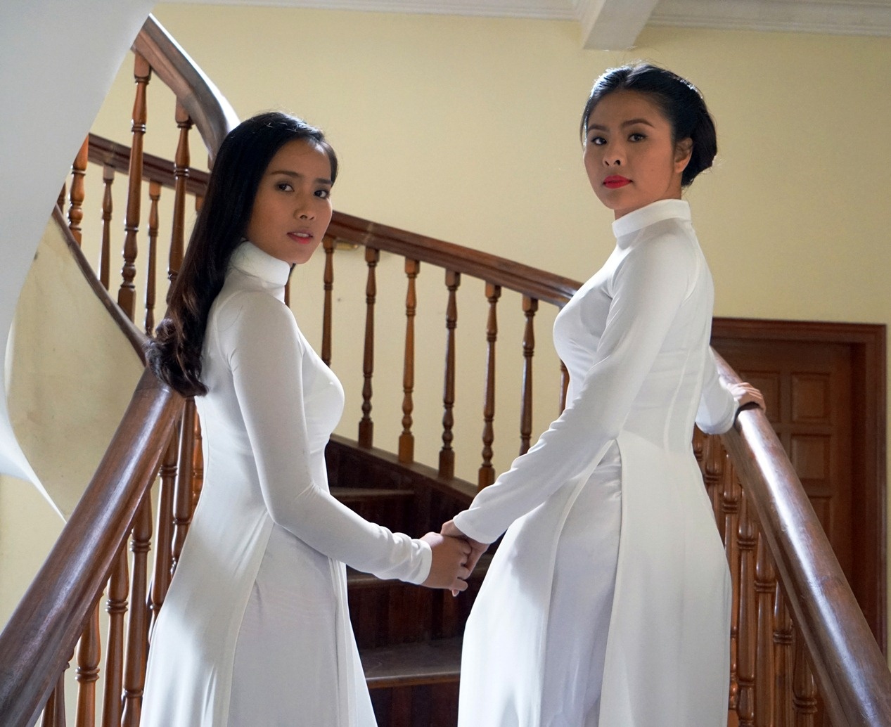 Van Trang bien hoa trong phim Oan anh 1