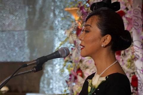 MC Ky Duyen nghen ngao khoc dua tien me hinh anh