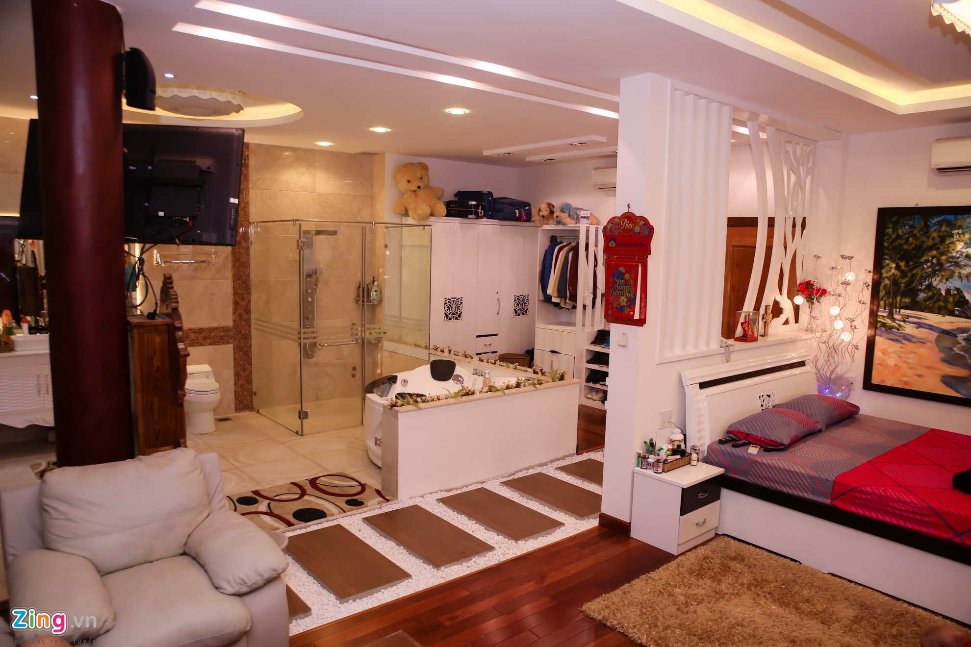 Tham biet thu sang trong cua Ly Hung anh 11