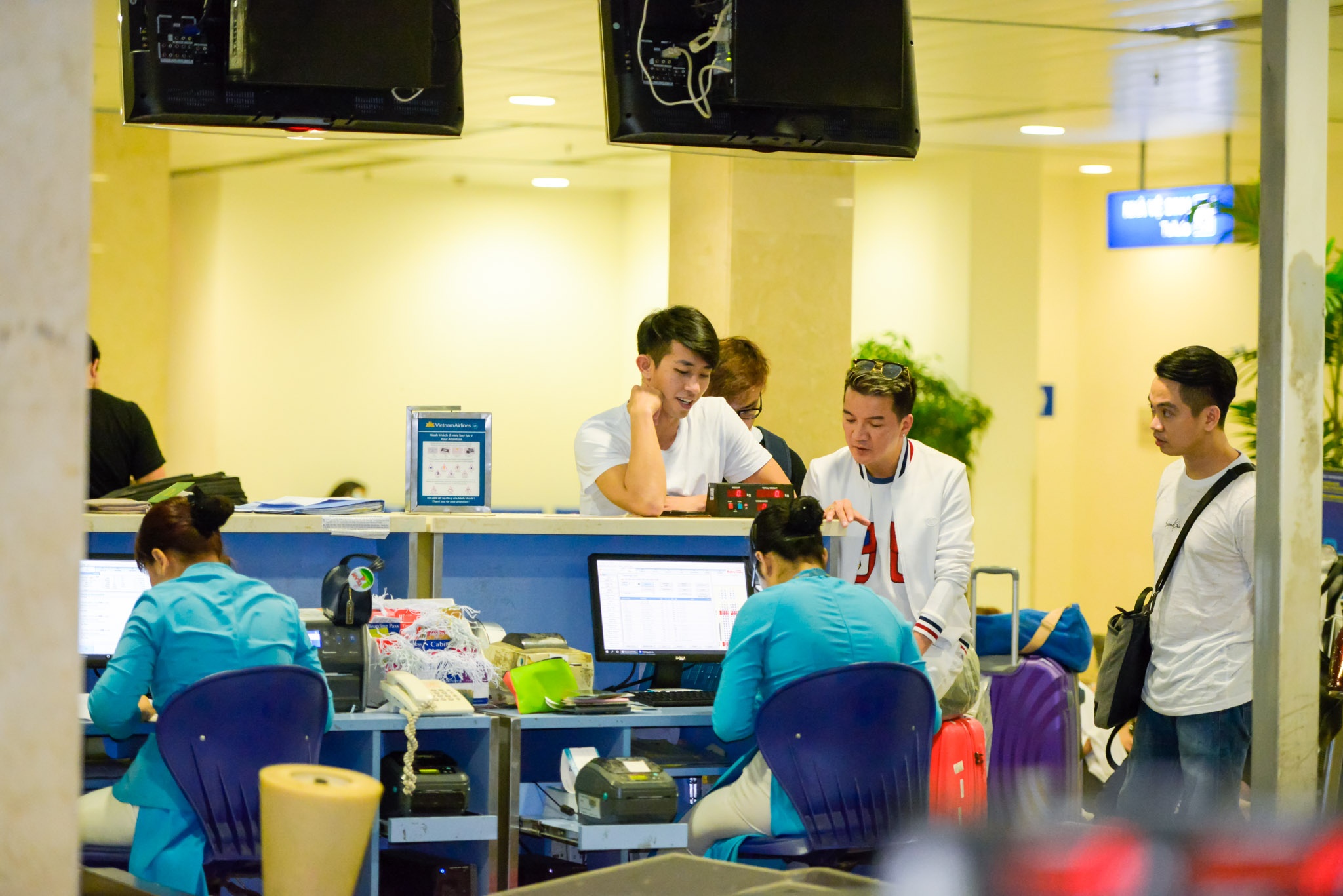 Mr Dam to chuc sinh nhat cho Duong Trieu Vu anh 3