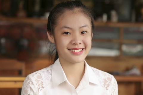 Gap go co be 14 tuoi hat Bolero khien Phi Nhung than phuc hinh anh