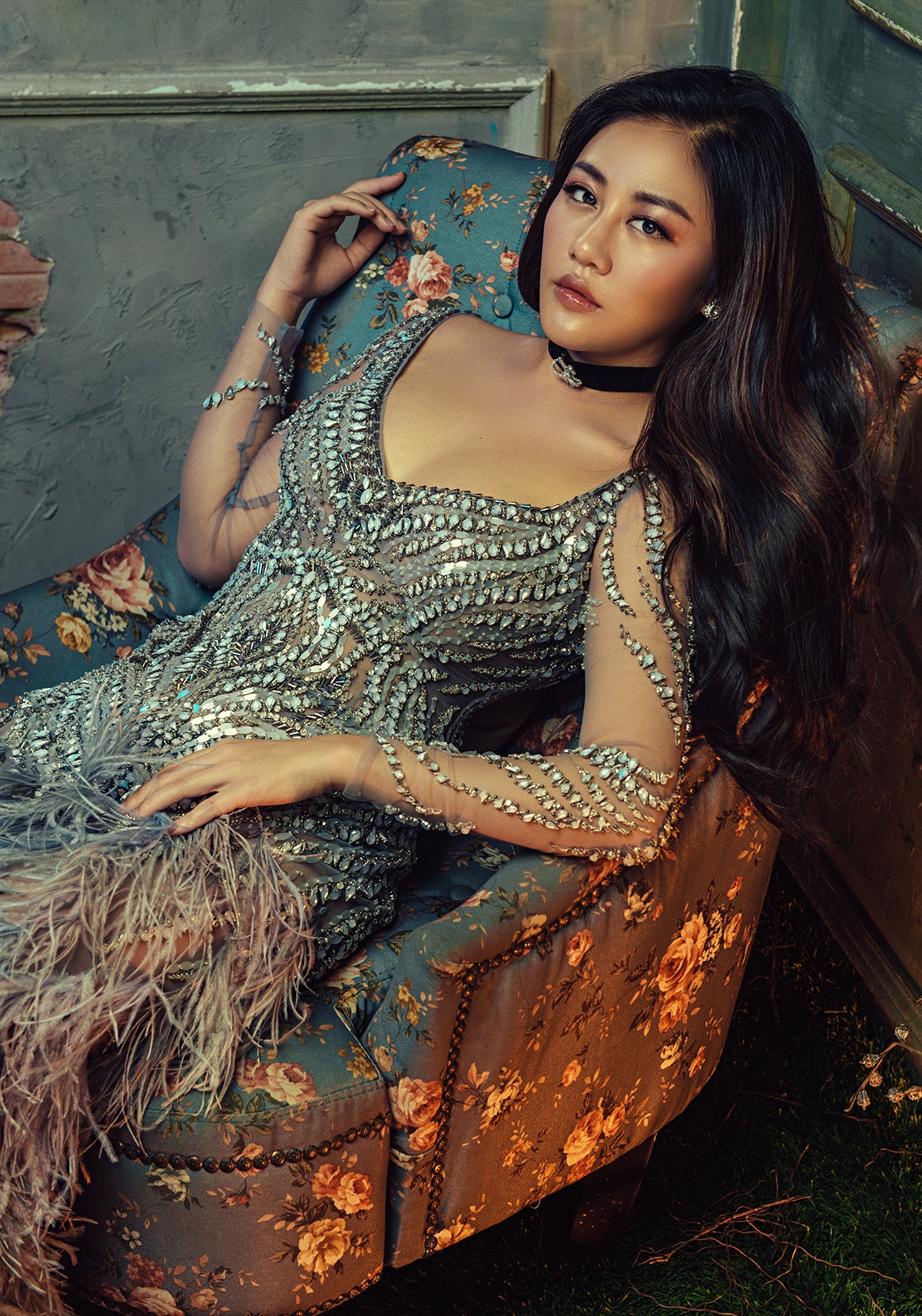 Văn Mai Hương nổi loạn trong ca khúc mới ảnh 1 Van Mai Huong noi loan trong ca khuc moi anh 1