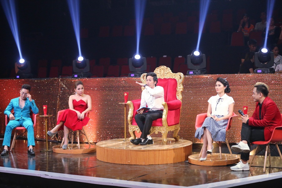 Con gai Kim Tu Long ke chuyen tinh buon anh 7