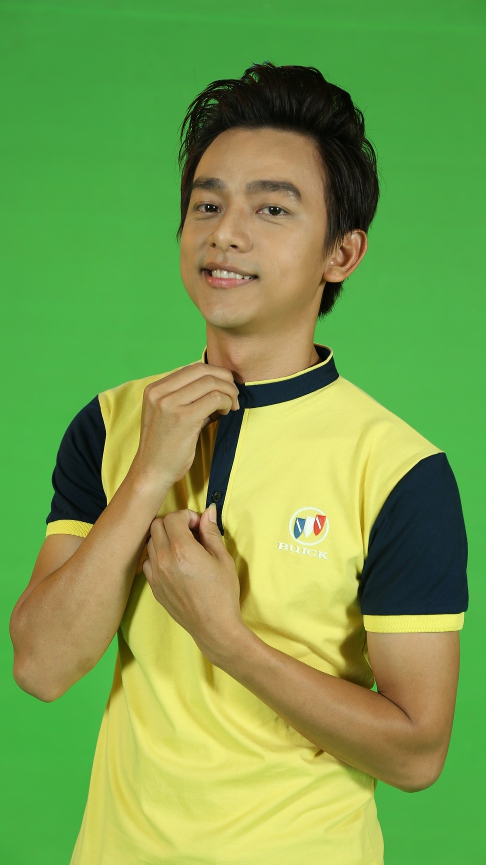 Cuoc song kho khan cua dien vien tre thi game show anh 1