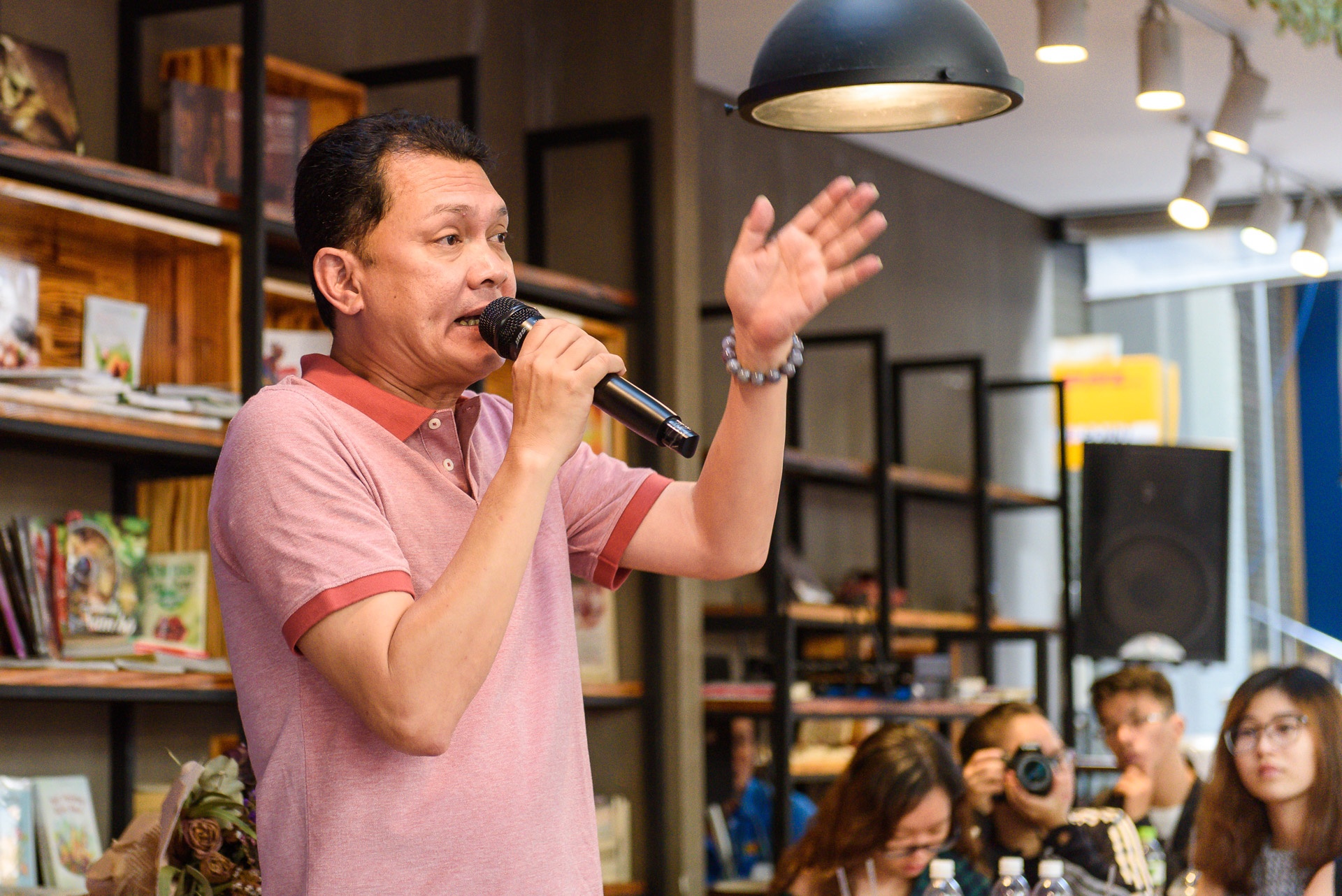 NSƯT Hữu Châu không xem game show vì rất ghét ảnh 1 NSUT Huu Chau khong xem game show vi rat ghet anh 1