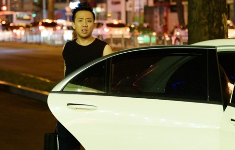 Hari Won bit kin mat theo Tran Thanh di tap kich Tet hinh anh