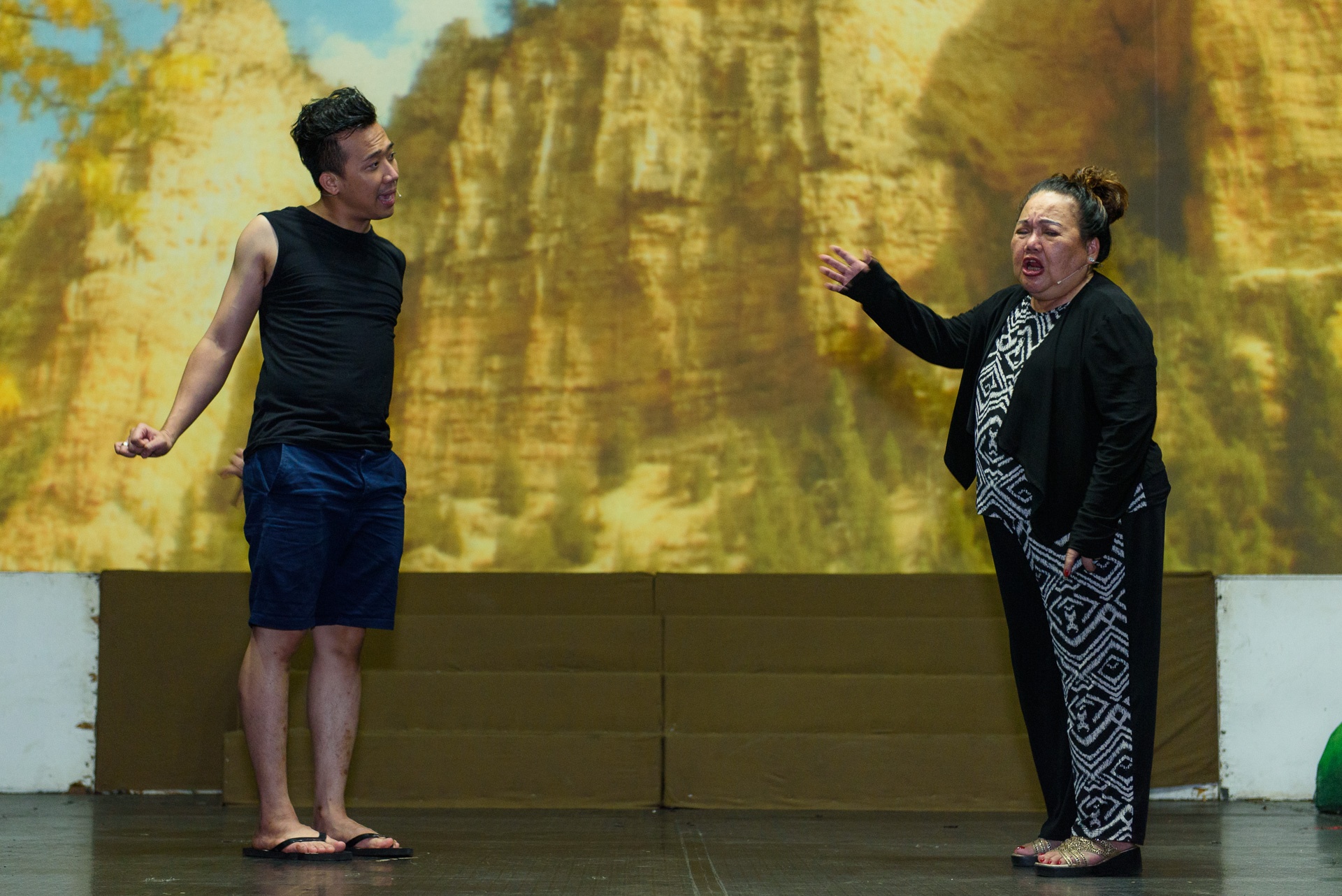 Trấn Thành đưa Hari Won đi tập kịch ảnh 4 Tran Thanh dua Hari Won di tap kich anh 4