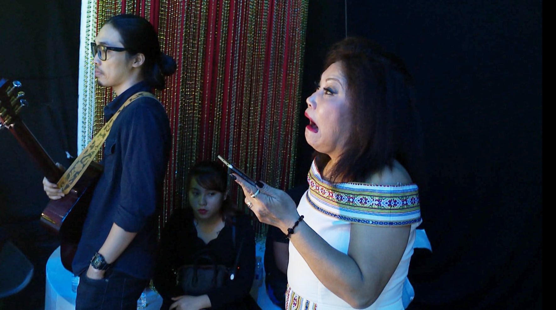 Con trai Siu Black boi roi tren san khau anh 3