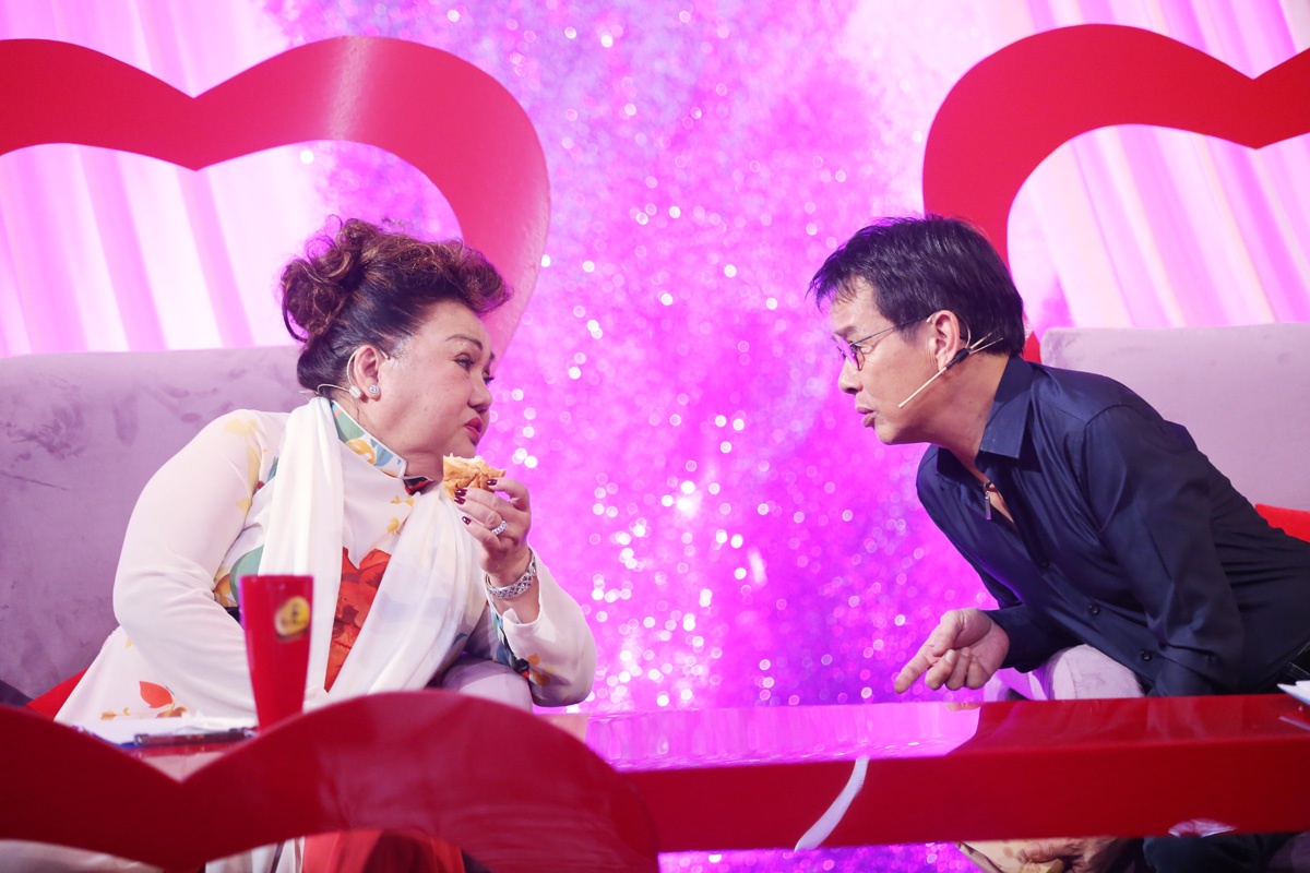 Con trai Siu Black boi roi tren san khau anh 8