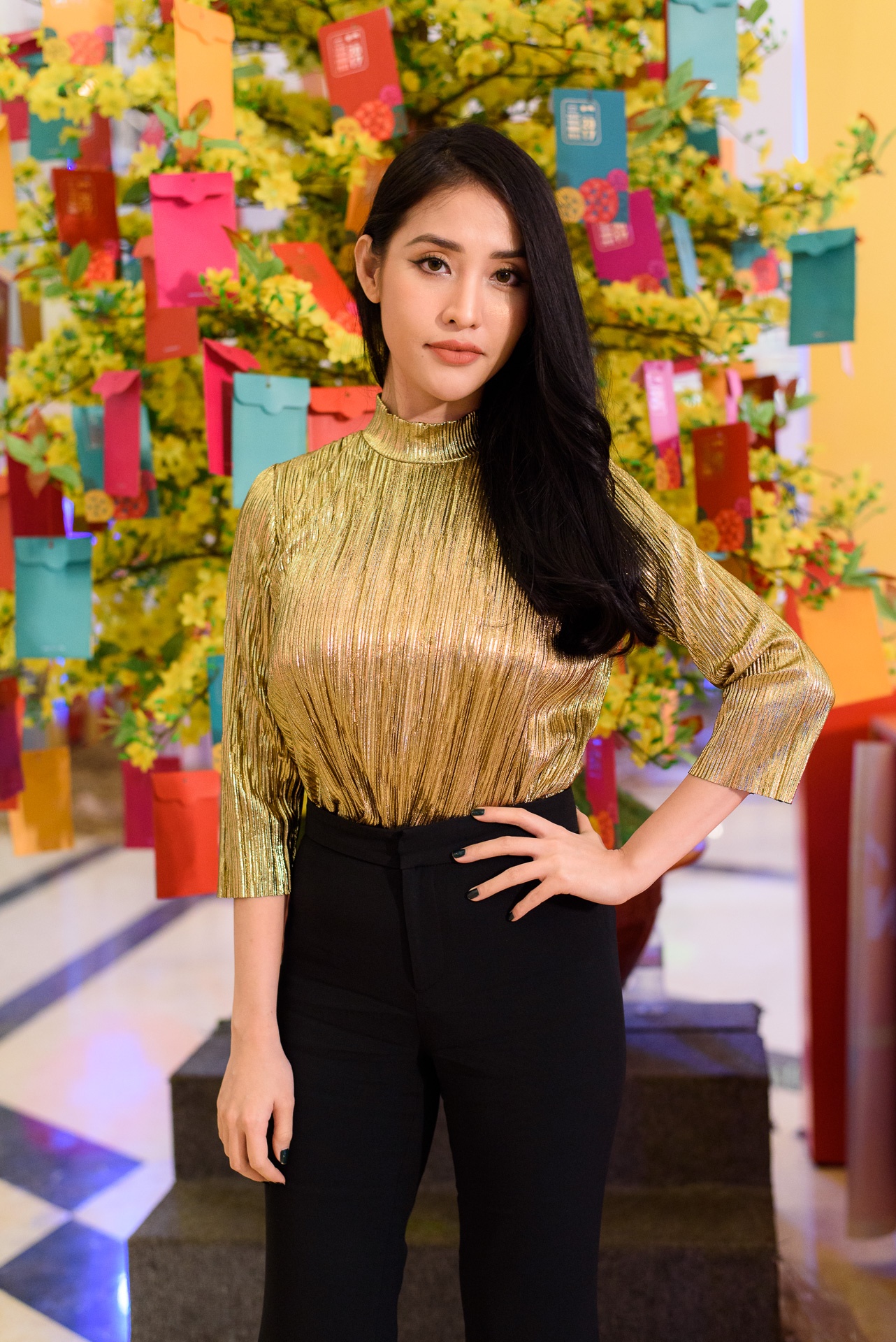 Dan sao Viet xung xinh du hoi xuan anh 9