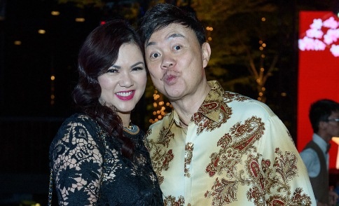 Chi Tai dua vo di du tiec cua Truong Giang hinh anh