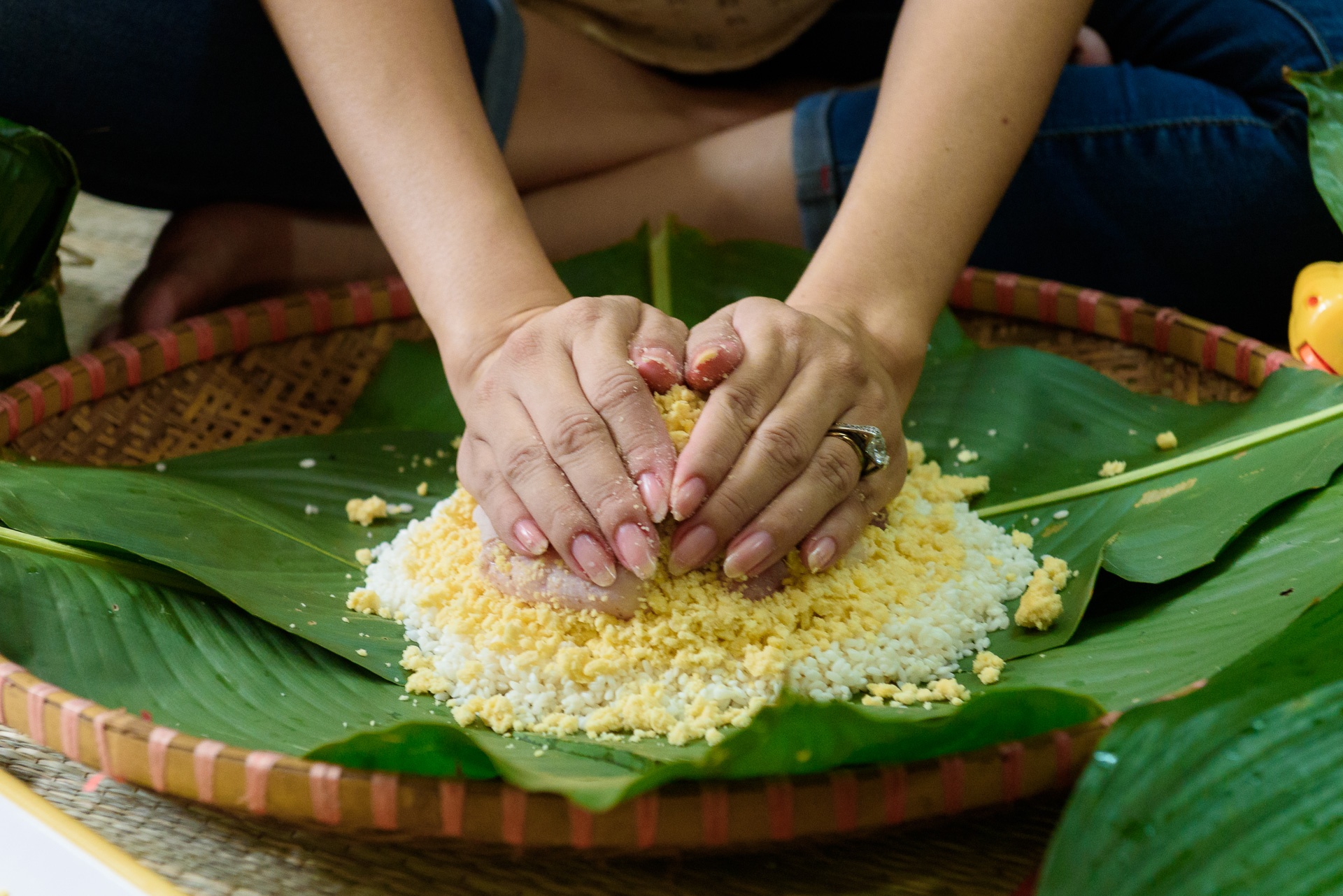Tong lanh su My den nha Trinh Kim Chi goi banh anh 10