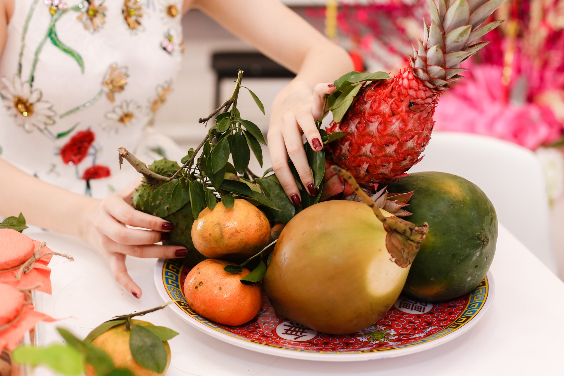 Angela Phuong Trinh don Tet o nha moi anh 6