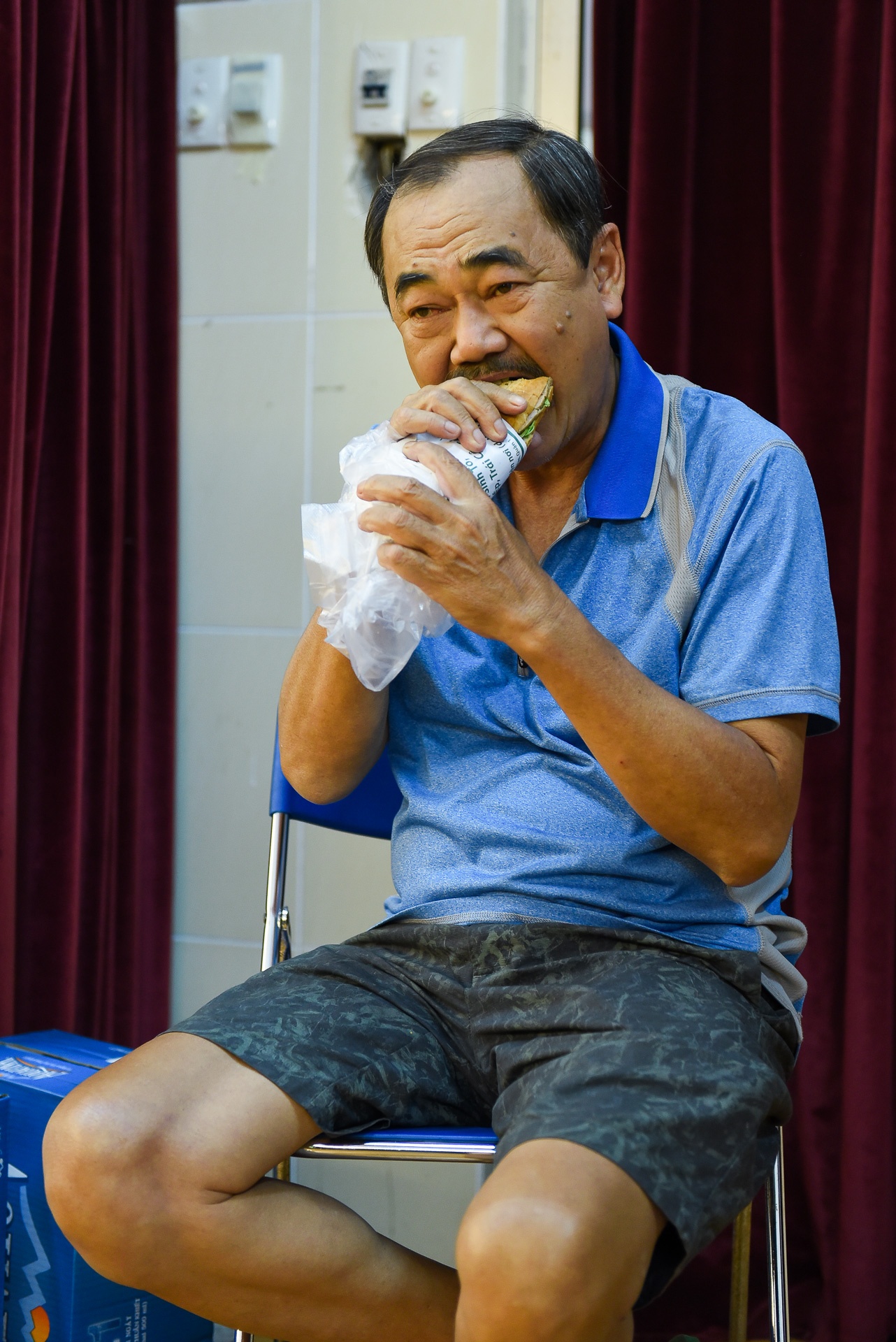 Truong Giang dien kich Tet anh 7