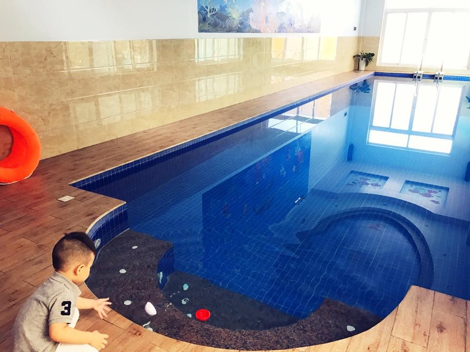 Vy Oanh khoe nha sang trong cua gia dinh chong anh 3