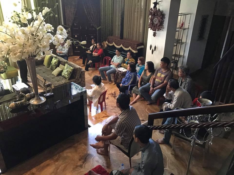 Đàm Vĩnh Hưng mời 15 chủ nợ tới nhà ảnh 2 Dam Vinh Hung moi 15 chu no toi nha anh 2