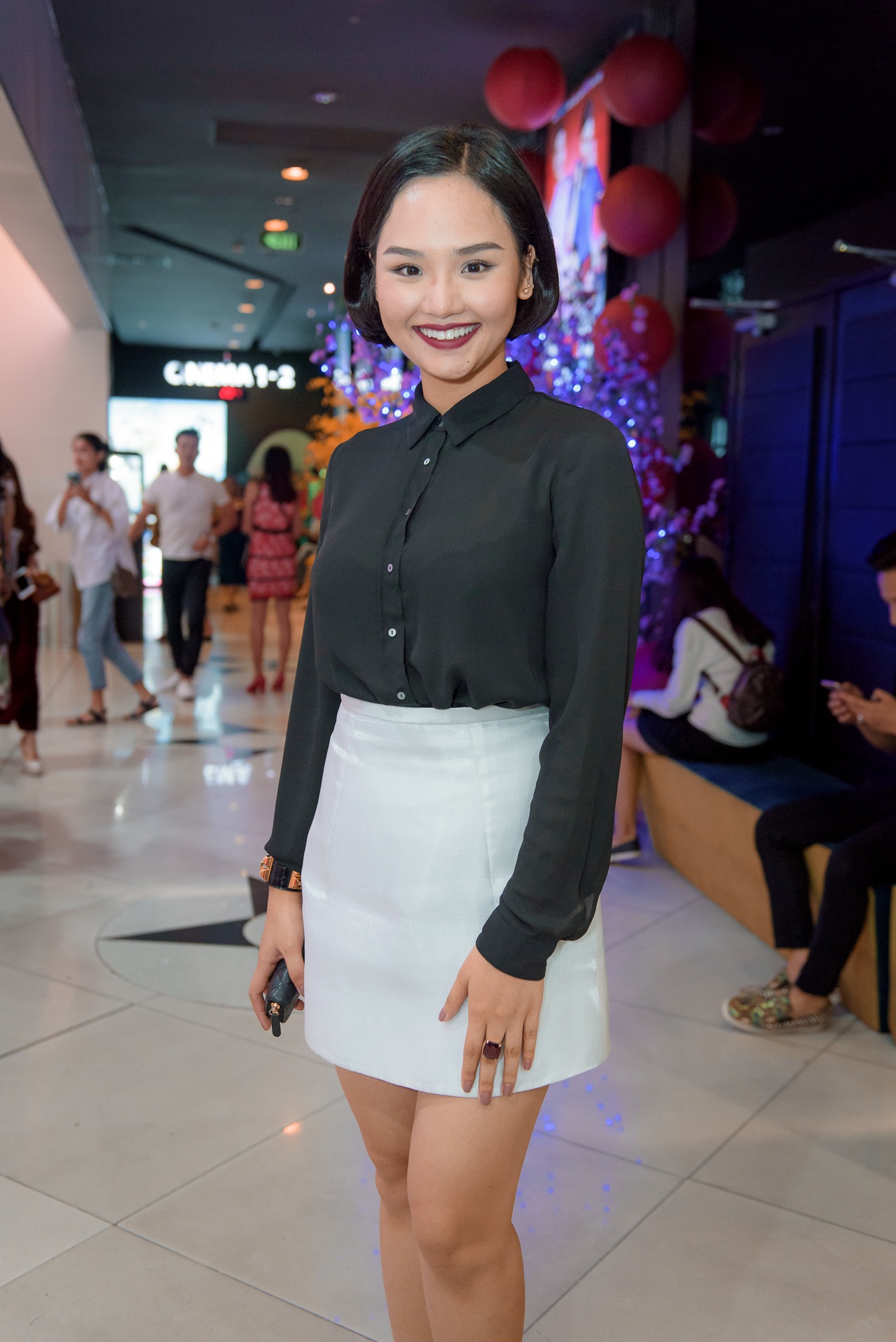 Miu Le den rap phim giao luu anh 1