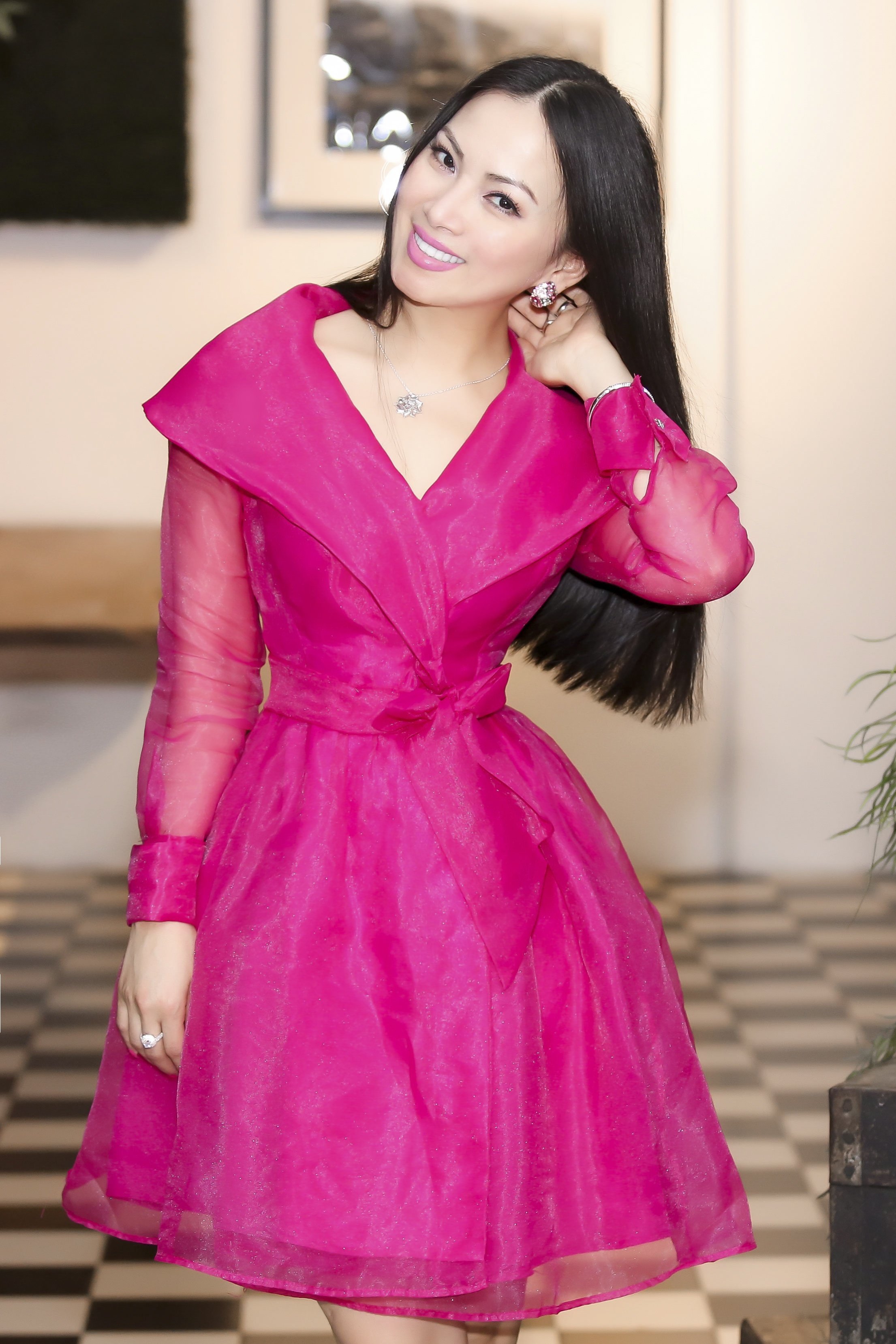 tình yêu của Hà Phương với chồng tỷ phú ảnh 1 tinh yeu cua Ha Phuong voi chong ty phu anh 1