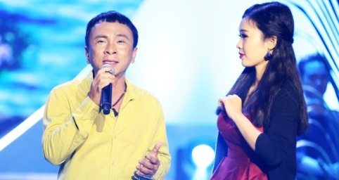 Dung Nhi va me Phuong Dung the hien ca khuc Ve que ngoai ngot ngao. hinh anh