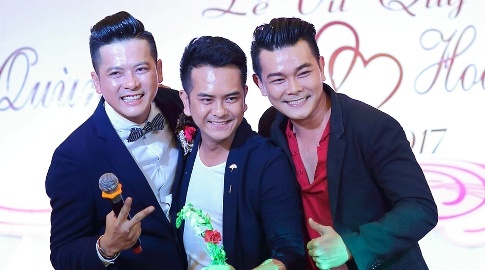 Be An 'Dat phuong Nam' du le cuoi dien vien Hoang Anh o que hinh anh