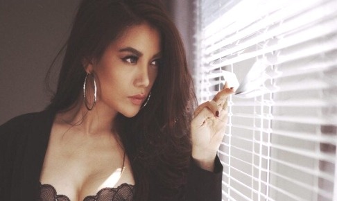 Truong Ngoc Anh tro thanh ba trum ma tuy trong phim moi hinh anh