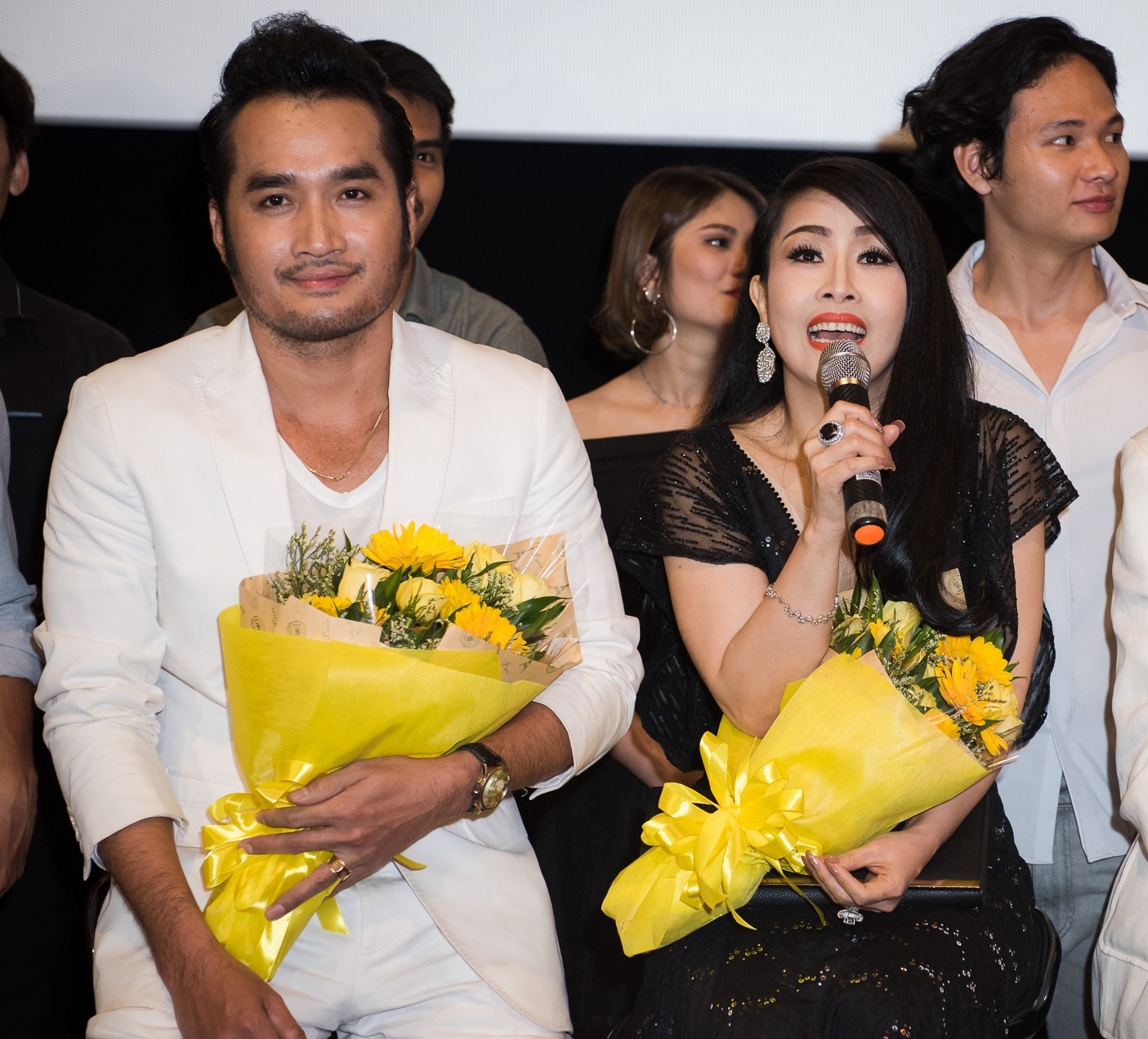 Giao luu doan phim Co can nha nam nghe nang mua anh 2