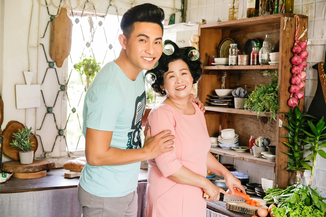 Nguyen Hong An ra mat album mung ngay 8/3 anh 2