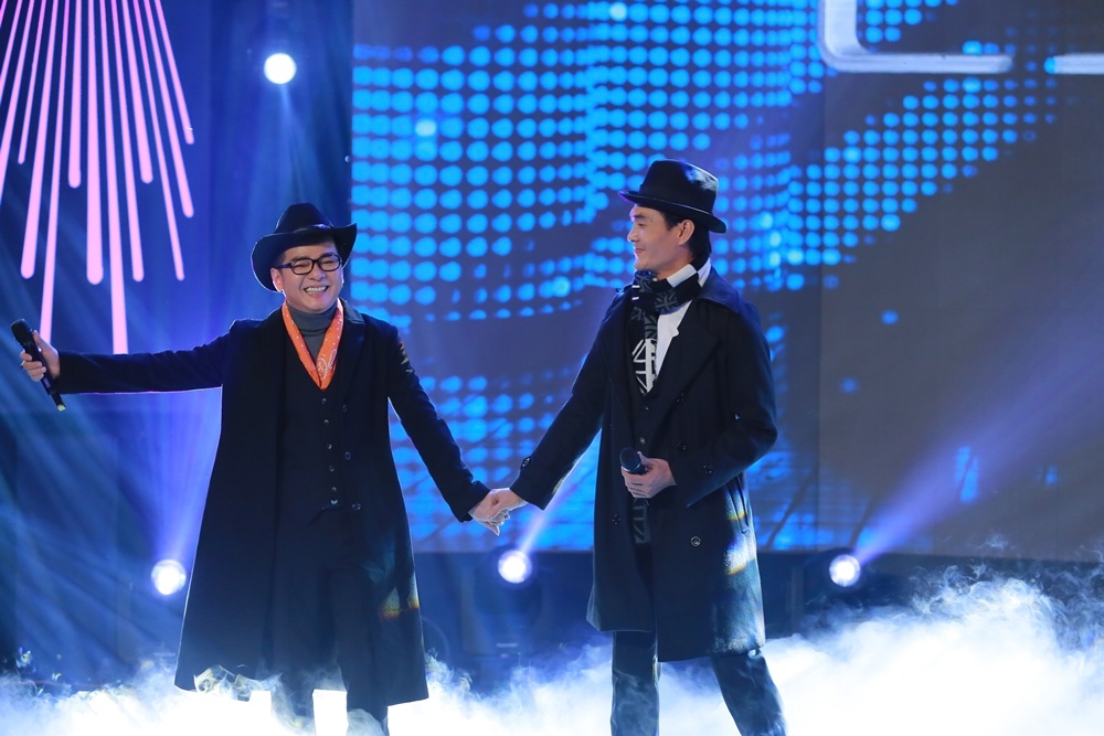 Thanh Thao Troi sinh mot cap anh 4