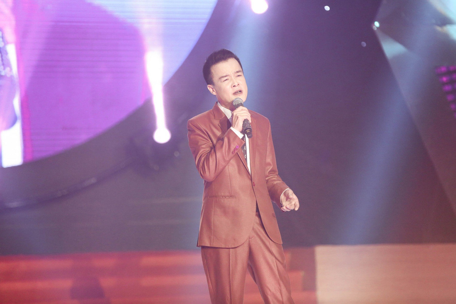 Ha My bi loai som tai Tinh Bolero anh 3