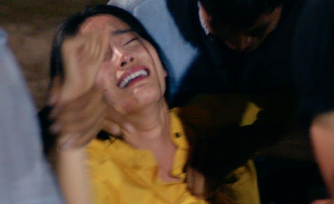 Hoa khoi Nam Em ngat xiu khi dong canh bi ham hiep hinh anh