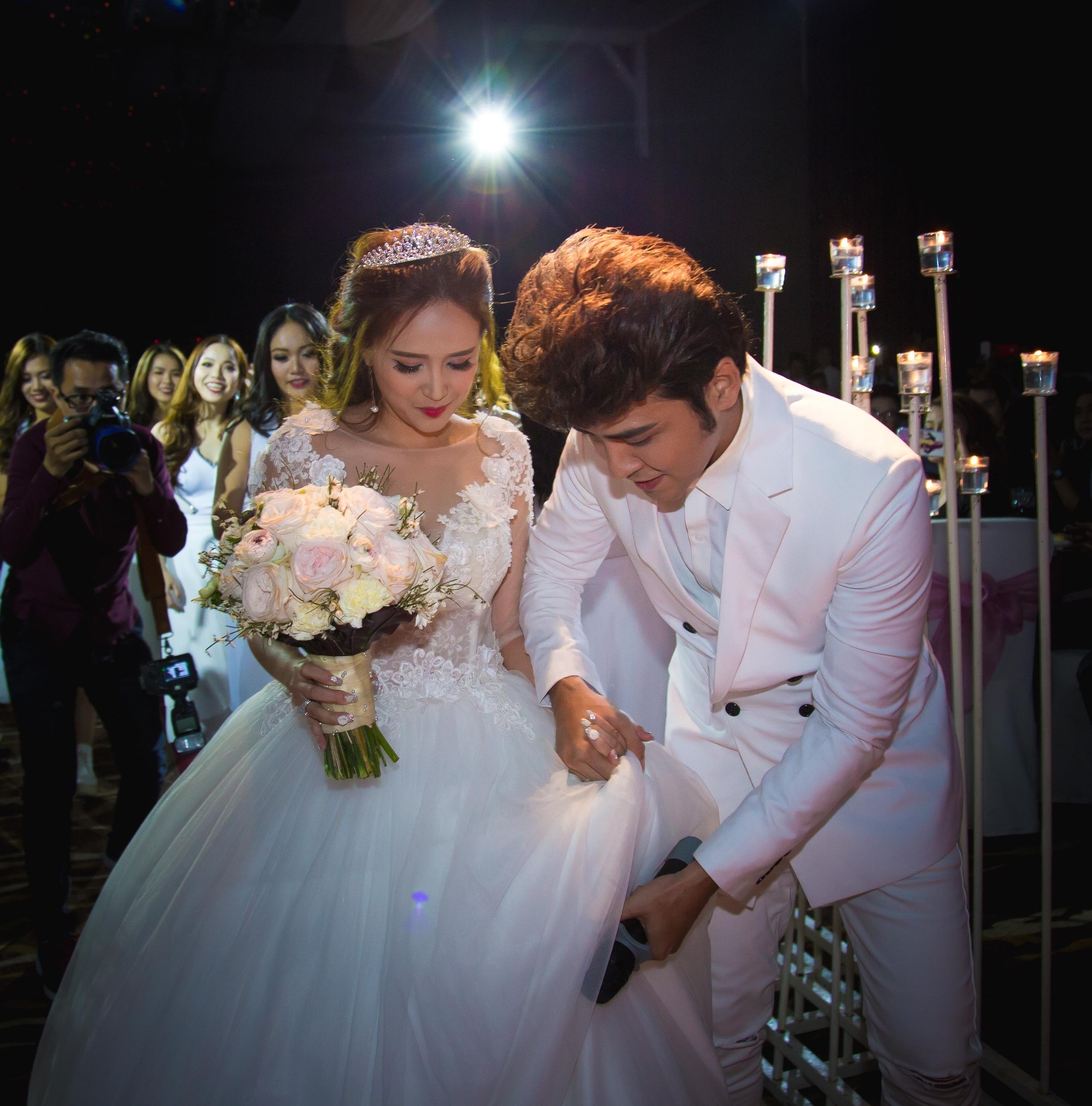 Hinh anh tiec cuoi Phuong Hang anh 1