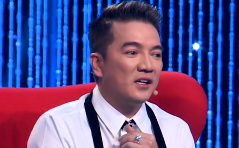 Dam Vinh Hung bat khoc khi noi ve cuoc doi Thanh Thao hinh anh