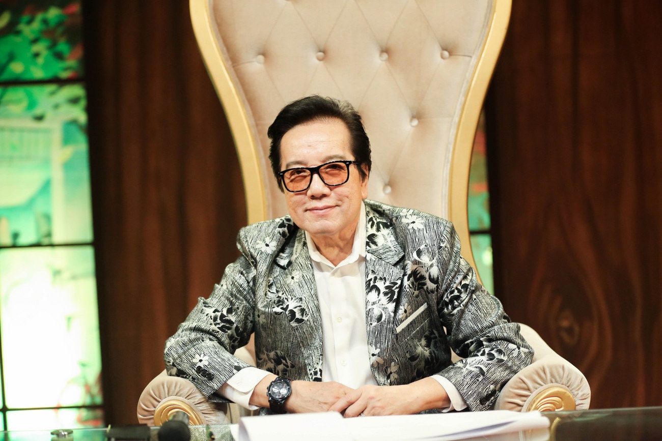 danh ca Elvis Phuong song sot nho vo anh 2