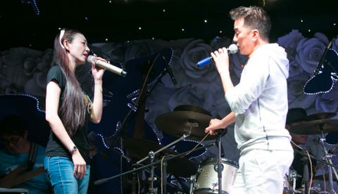 Ha My va Dam Vinh Hung song ca Lau dai tinh ai hinh anh