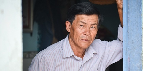 Nghe si Manh Thuong chia se ve cuoc song kho khan hinh anh