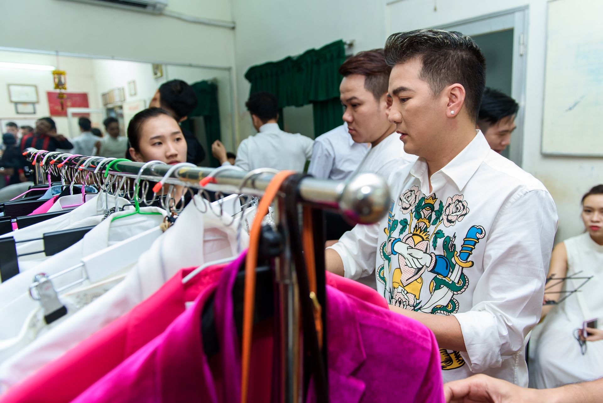 live show Dam Vinh Hung o Trong Dong anh 2