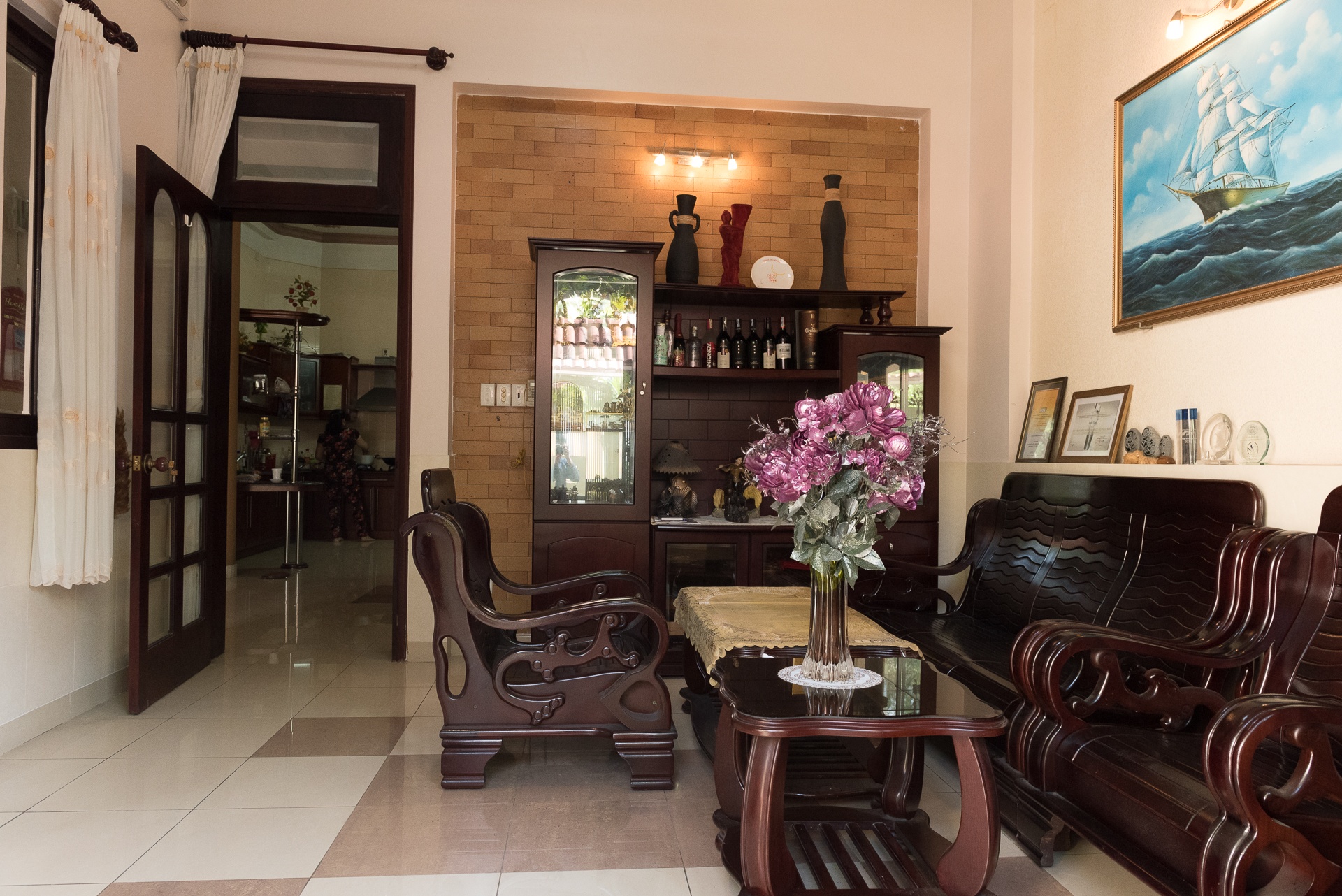 Nha Kinh Quoc o Sai Gon anh 4