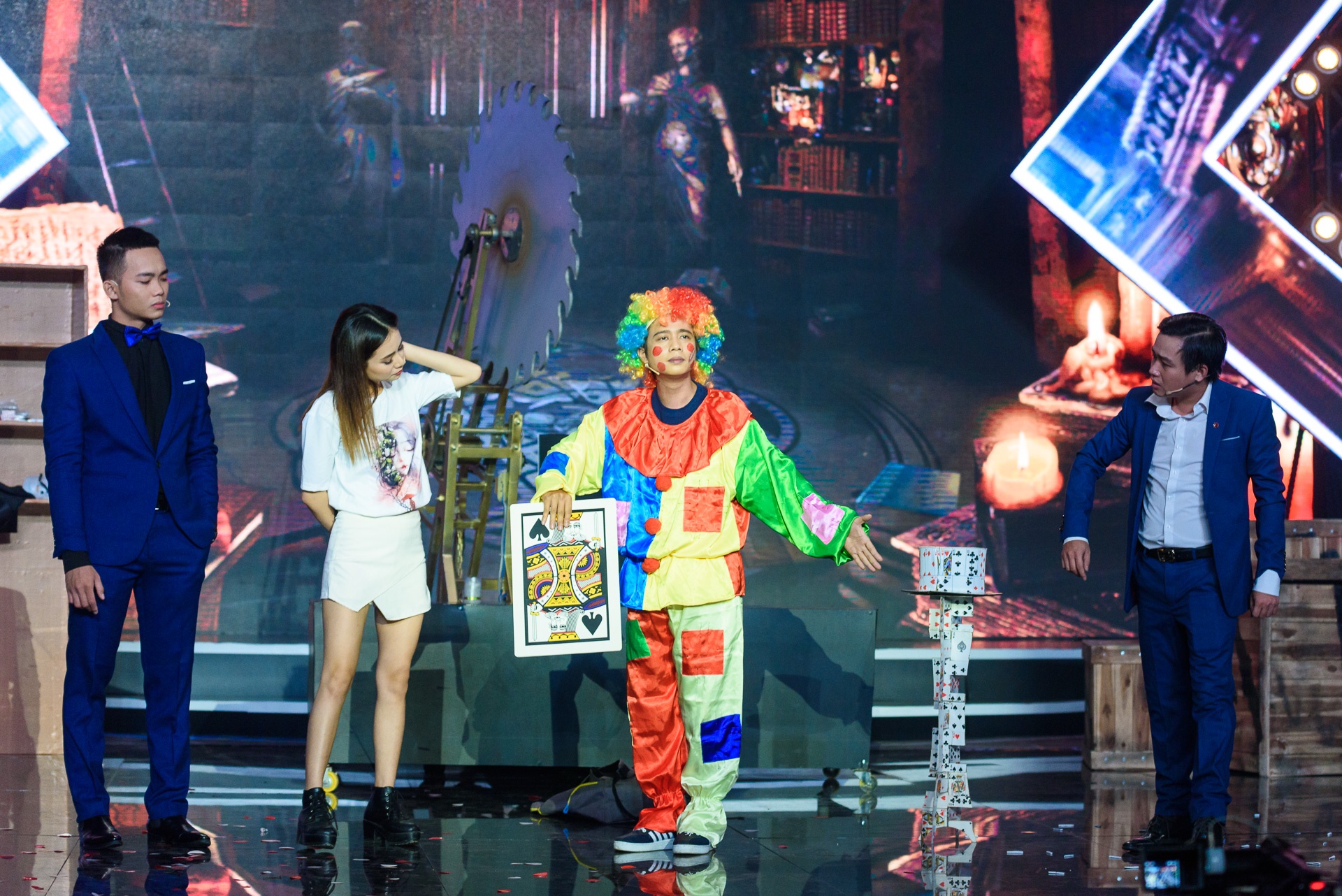 Hop bao Diep vu doi dau anh 8