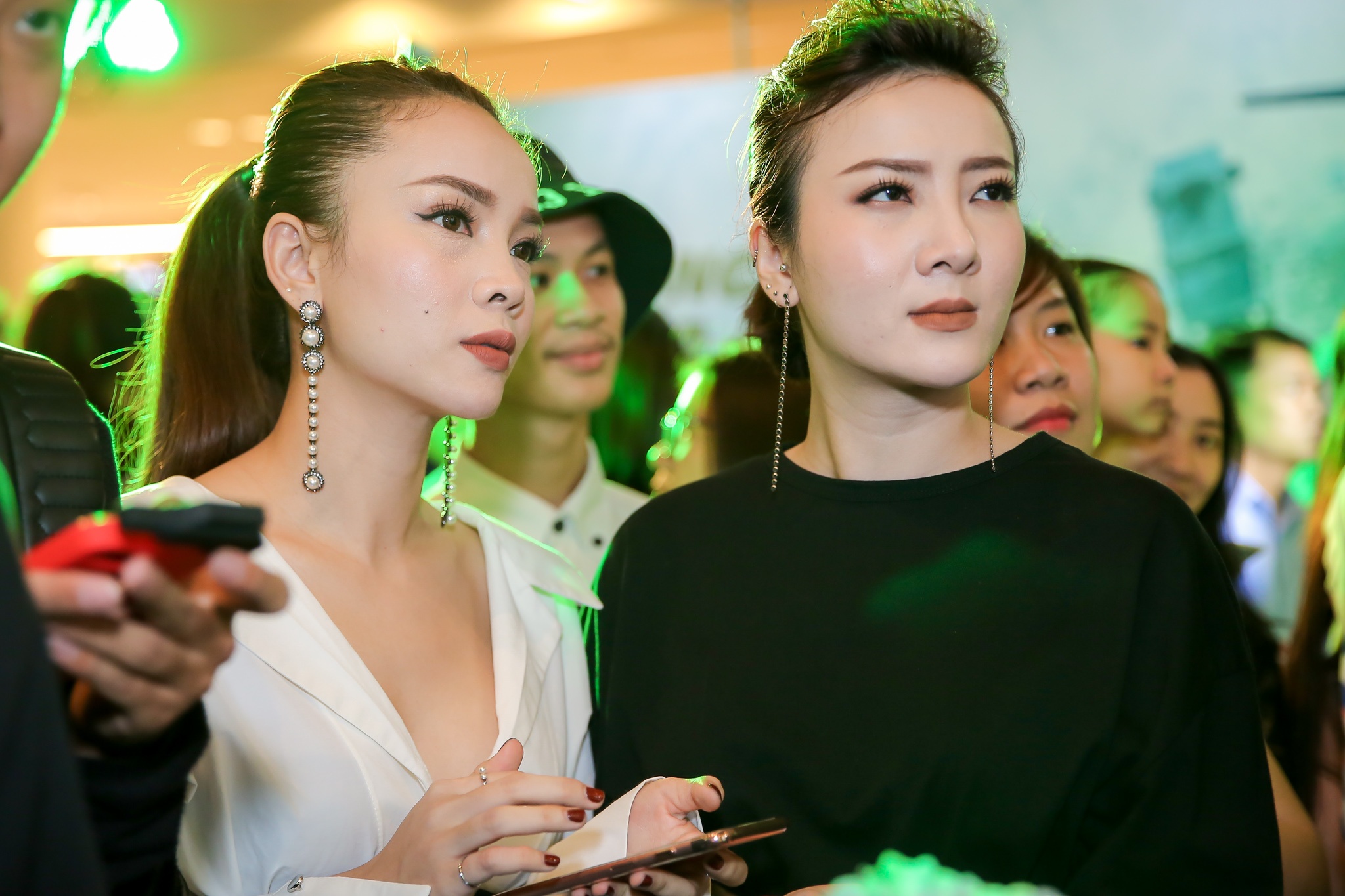 Hinh anh ra mat phim Fast & Furious 8 anh 9